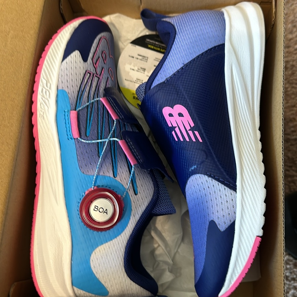New Balance youth girls tennis shoes